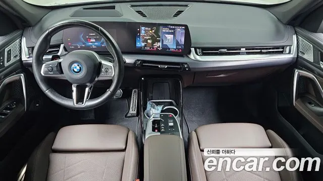 BMW X1 2023 thumb 6