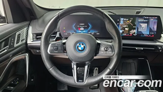 BMW X1 2023 thumb 12