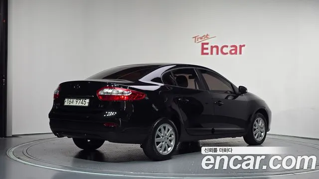 Renault-KoreaSamsung Fluence 2009 thumb 2