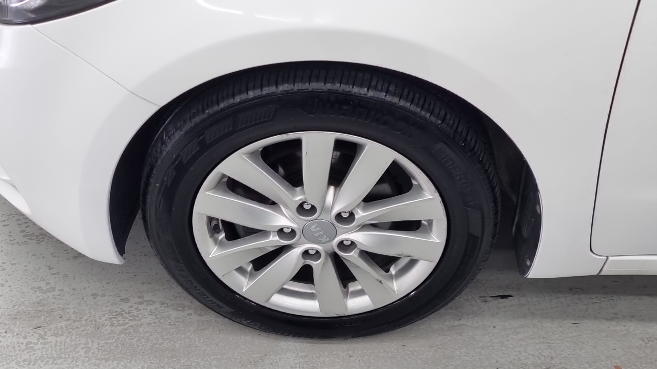 Kia K3 2015 thumb 5