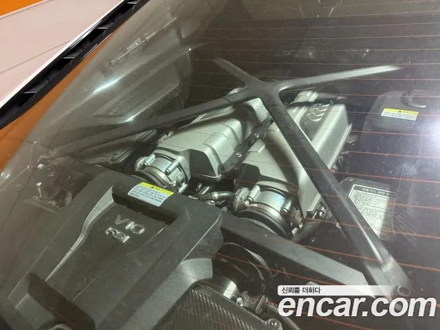 Audi R8 2021 thumb 6