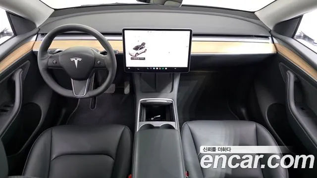 Tesla Model Y 2023 thumb 7