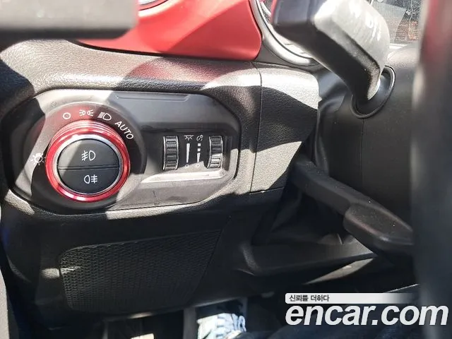 Jeep Wrangler 2022 thumb 11