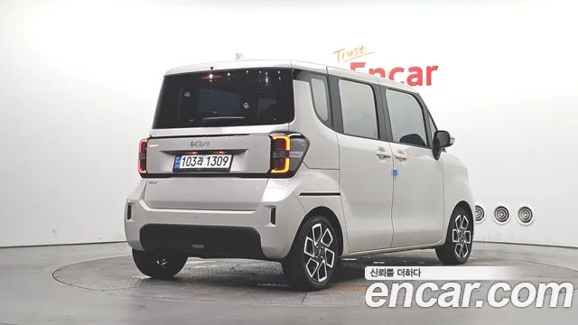 Kia Ray 2022 thumb 2