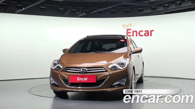 Hyundai i40 2012 thumb 3