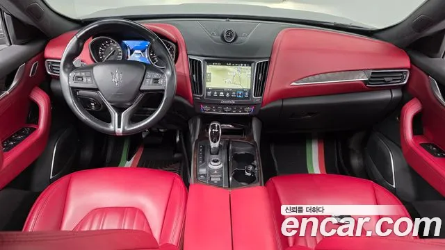 Maserati Levante 2018 thumb 7