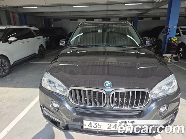 BMW X5 2017 thumb 2