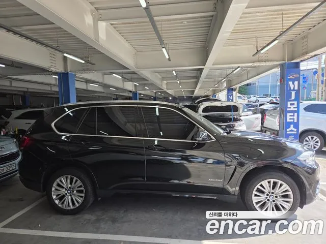 BMW X5 2017 thumb 4