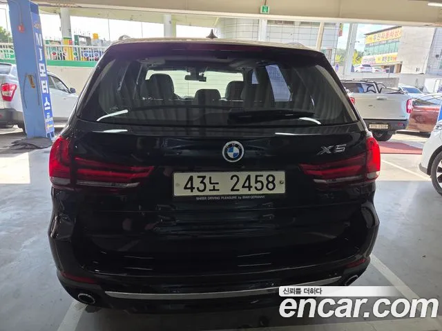 BMW X5 2017 thumb 6