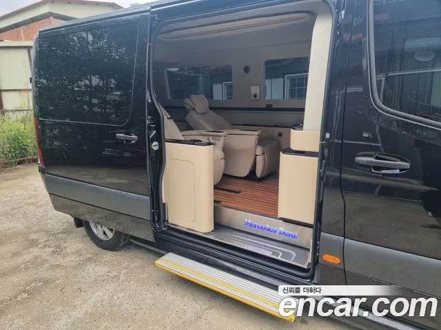 Mercedes-Benz Sprinter 2022 thumb 8