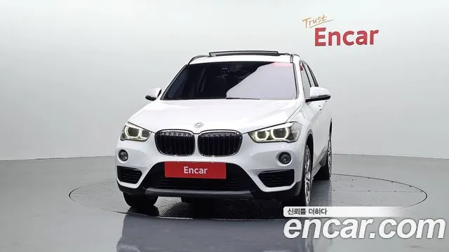 BMW X1 2018 thumb 2