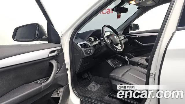 BMW X1 2018 thumb 9