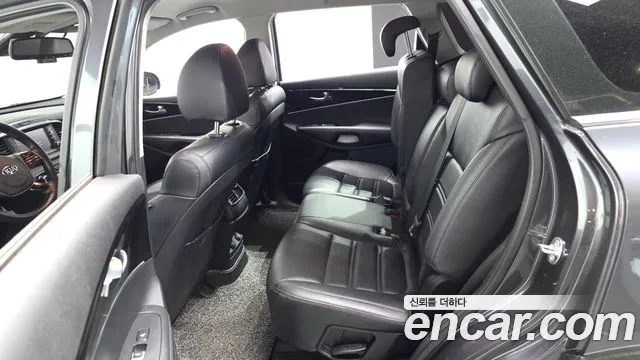 Kia Sorento 2019 thumb 12