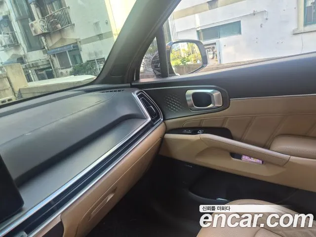 Kia Sorento 2023 thumb 10
