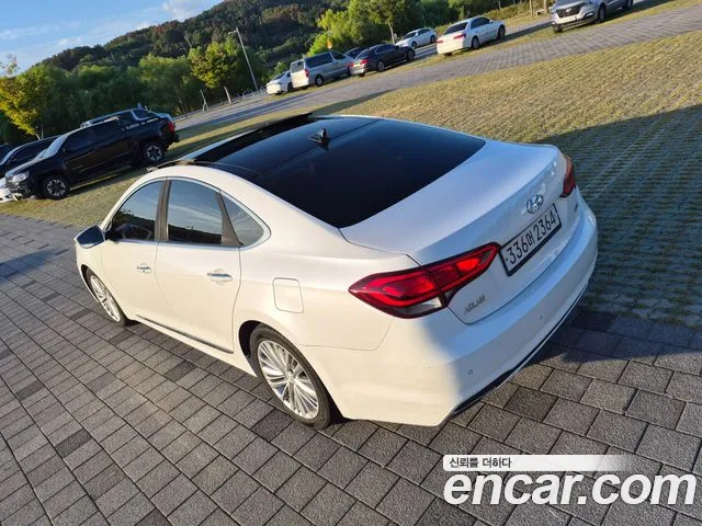 Hyundai Aslan 2015 thumb 7