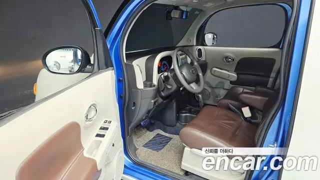 Nissan Cube 2014 thumb 10