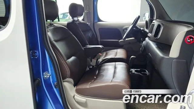 Nissan Cube 2014 thumb 12