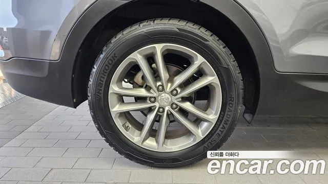 Hyundai Santa Fe 2016 thumb 5