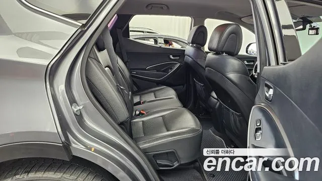 Hyundai Santa Fe 2016 thumb 12