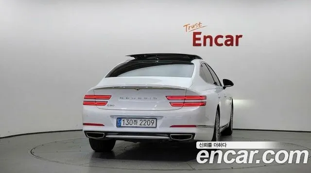 Genesis G80 2023 thumb 4