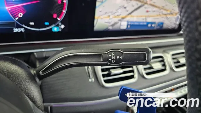 Mercedes-Benz GLE 2023 thumb 9