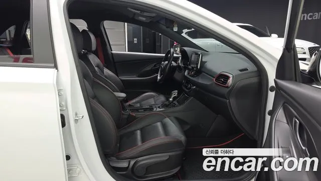 Hyundai i30 2019 thumb 10