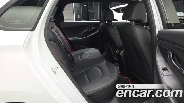 Hyundai i30 2019 thumb 11