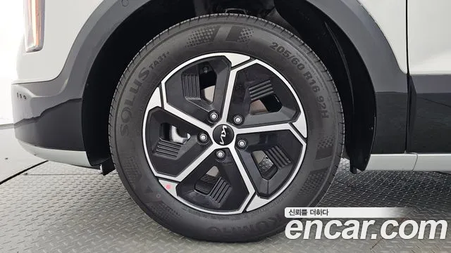 Kia Niro 2026 thumb 4