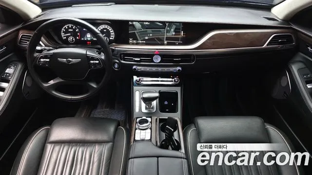 Genesis G90 2019 thumb 6