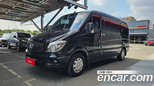 Mercedes-Benz Sprinter 2018 thumb 12