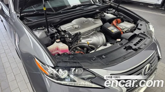 Lexus ES 2018 thumb 6