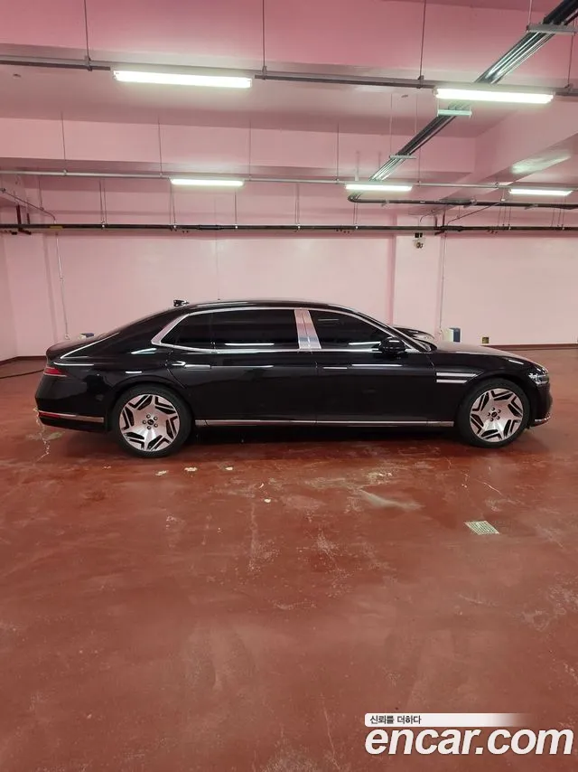 Genesis G90 2023 thumb 5