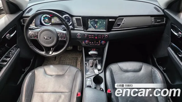 Kia Niro 2016 thumb 7