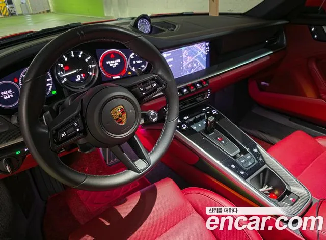 Porsche 911 2024 thumb 7