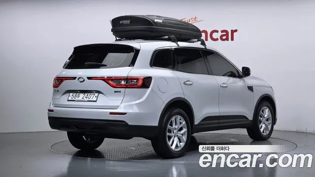 Renault-KoreaSamsung Koleos 2017 thumb 2