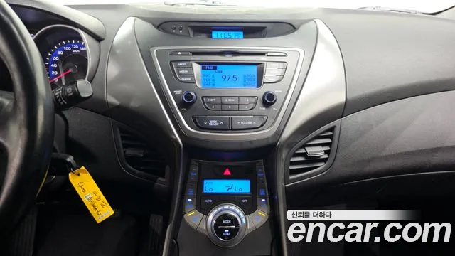 Hyundai Avante 2013 thumb 12