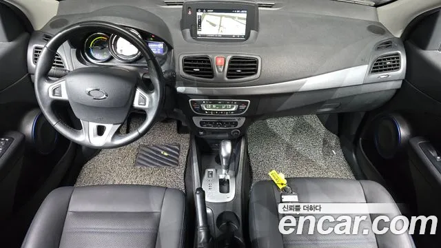 Renault-KoreaSamsung Fluence 2019 thumb 6