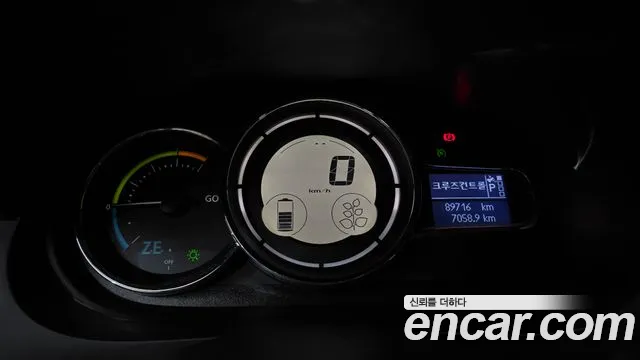 Renault-KoreaSamsung Fluence 2019 thumb 7