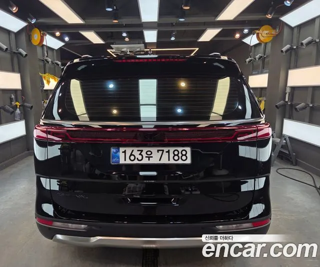 Kia Carnival 2021 thumb 4