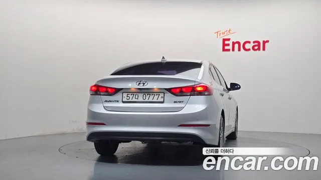 Hyundai Avante 2015 thumb 4