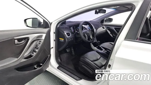 Hyundai Avante 2014 thumb 9