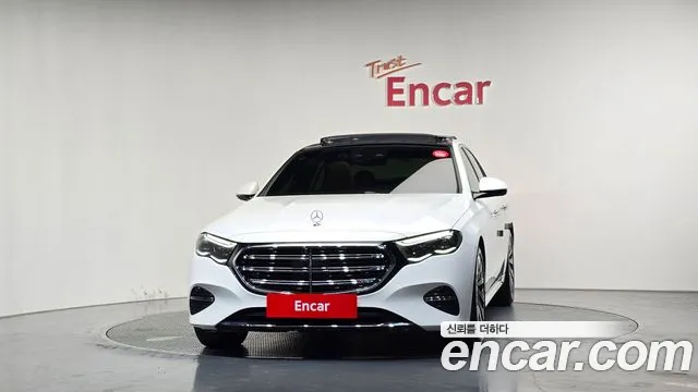 Mercedes-Benz E-Класс 2024 thumb 3