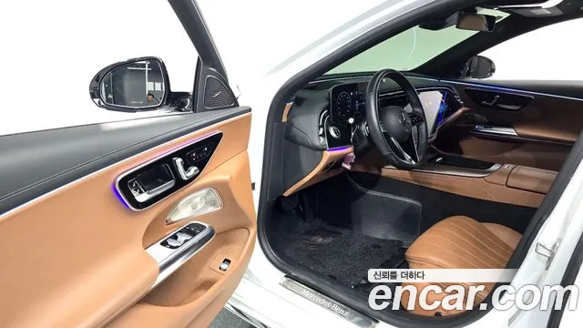 Mercedes-Benz E-Класс 2024 thumb 10