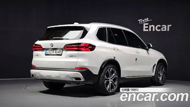 BMW X5 2023 thumb 2