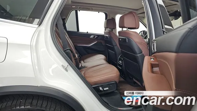BMW X5 2023 thumb 12