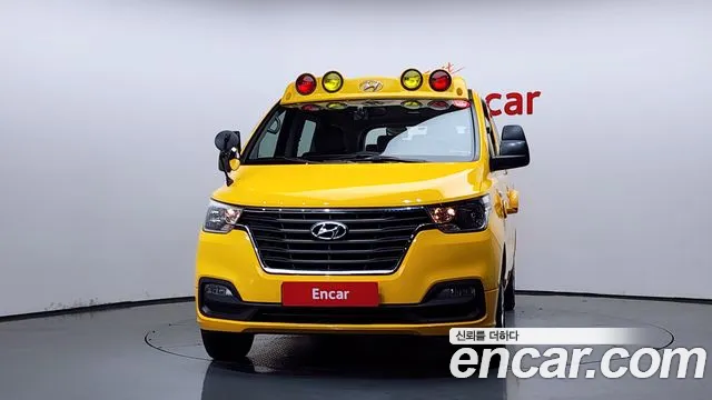 Hyundai Starex 2020 thumb 3