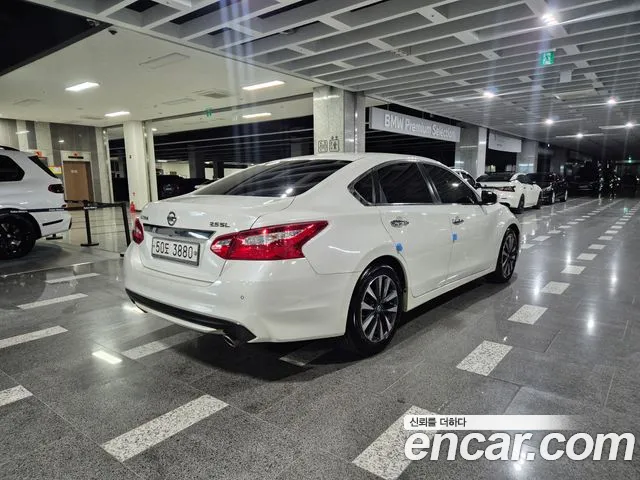 Nissan Altima 2016 thumb 7