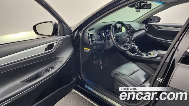 Hyundai Grandeur 2017 thumb 10