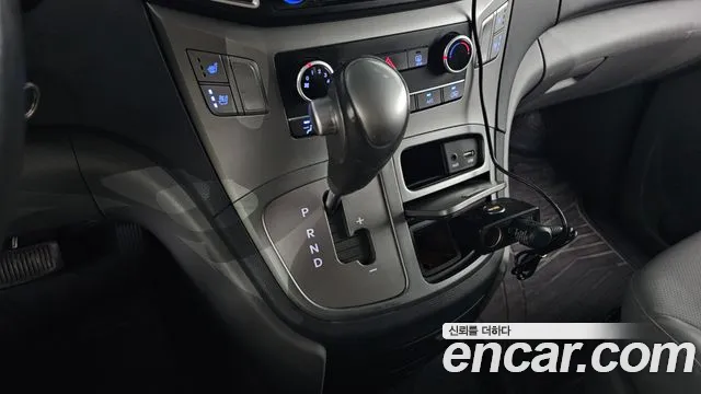 Hyundai Starex 2020 thumb 9