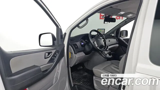 Hyundai Starex 2020 thumb 10